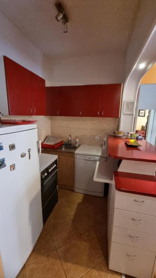 Apartment Z Podgorica Buitenkant foto