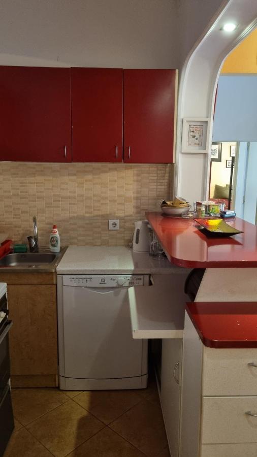 Apartment Z Podgorica Buitenkant foto